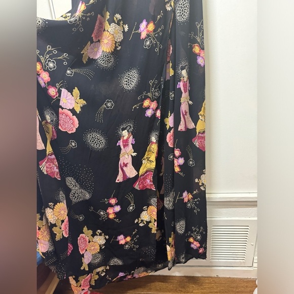 RARE Reformation Sutherland Kyoto Geisha Black Floral Tie Back Dress Size 6 - Picture 8 of 16